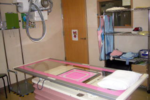 おおや整形外科医院　レントゲン室